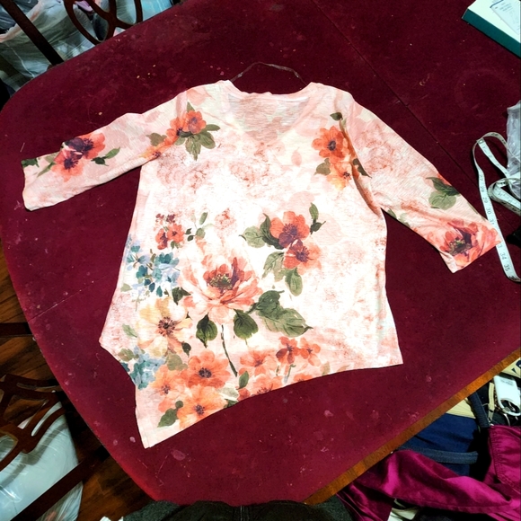 NWOT ...Time and Tru Shirt / Top - Picture 12 of 14